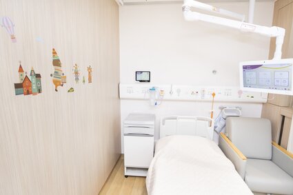 Image of CUHK Medical Centre Paediatric Ward4-bed RoomEnvironment 中大醫院 兒科病房四人房相片
