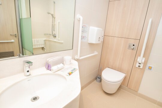 Image of CUHK Medical Centre Paediatric Ward1-bed RoomEnvironment 中大醫院 兒科病房單人房相片
