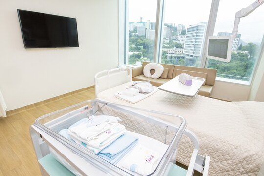Image of CUHK Medical Centre Postnatal Ward 1-bed RoomEnvironment 中大醫院 產後病房單人房相片
